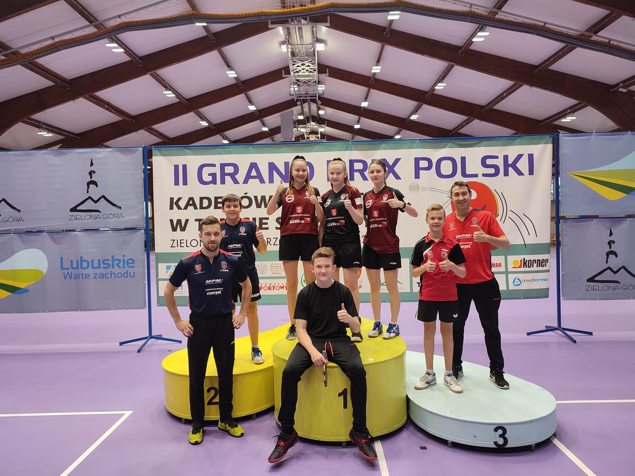 Read more about the article Zosia Śliwka i Aleks Pakuła ze srebrnymi medalami Grand Prix Polski